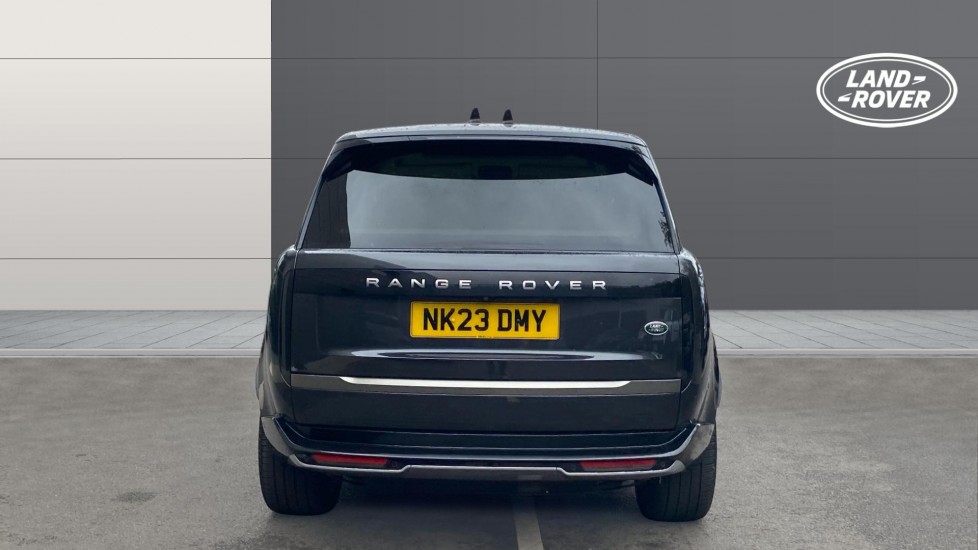 Land Rover Range Rover 3.0 P400 HSE 4dr Auto Petrol Estate - Image 6