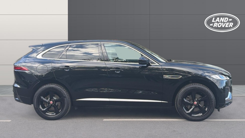 Jaguar F-Pace 2.0 D200 R-Dynamic S 5dr Auto AWD Diesel Estate - Image 5