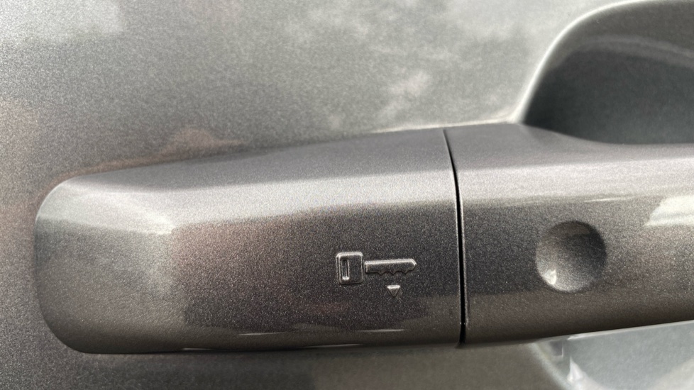 Jaguar E-Pace 2.0d [180] R-Dynamic SE 5dr Auto Diesel Estate - Image 39
