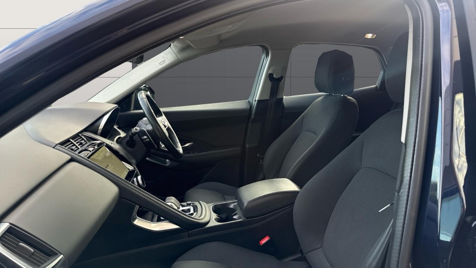 Jaguar E-Pace 2.0 D165 5dr Auto Diesel Estate - Image 3