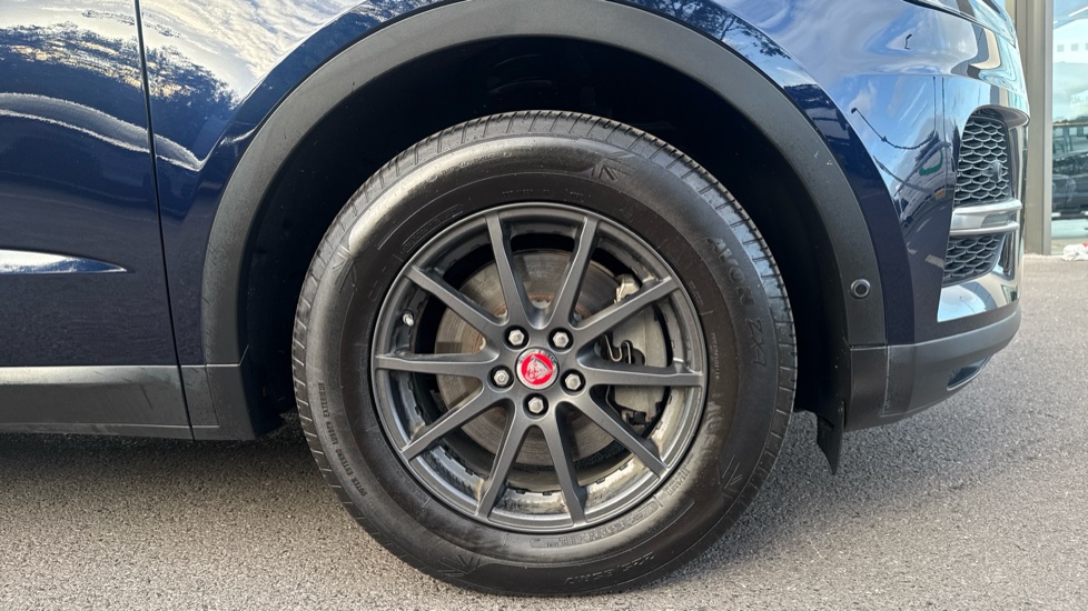 Jaguar E-Pace 2.0 D165 5dr Auto Diesel Estate - Image 8