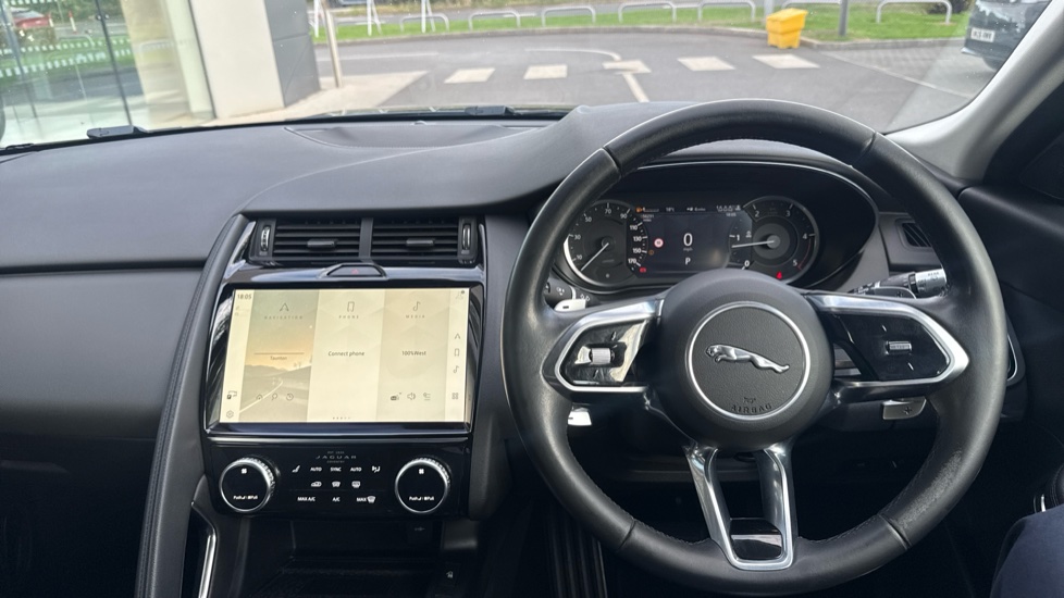 Jaguar E-Pace 2.0 D165 5dr Auto Diesel Estate - Image 9