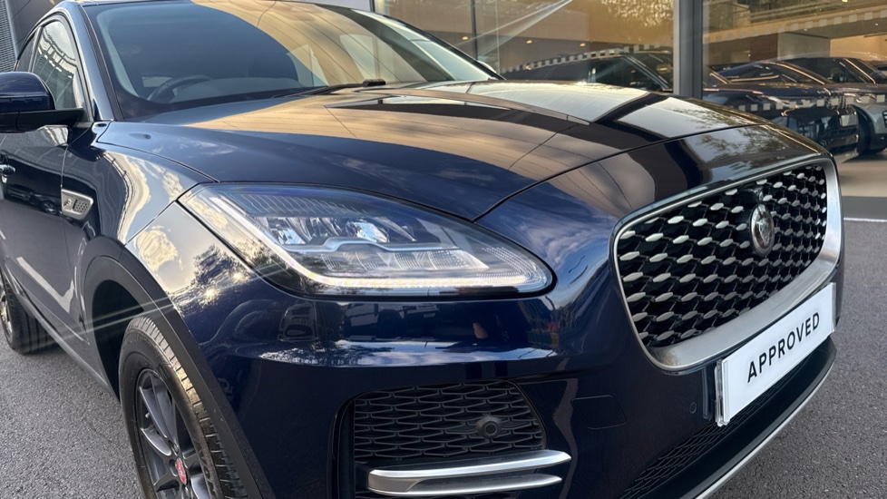 Jaguar E-Pace 2.0 D165 5dr Auto Diesel Estate - Image 17
