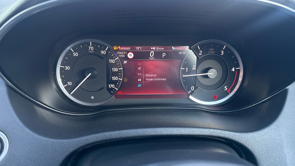 Jaguar E-Pace 2.0 D165 5dr Auto Diesel Estate - Image 34