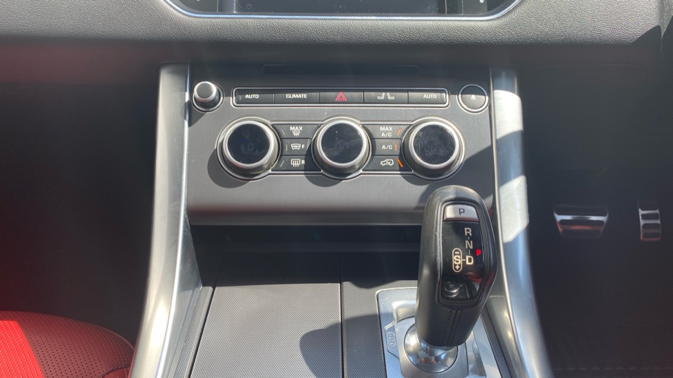 Land Rover Range Rover Sport 3.0 SDV6 [306] HSE Dynamic 5dr Auto Diesel Estate - Image 14