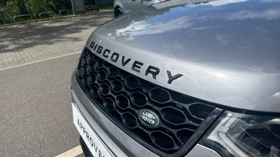Land Rover Discovery Sport 2.0 D200 Dynamic HSE 5dr Auto [7 Seat] Diesel Station Wagon - Image 38