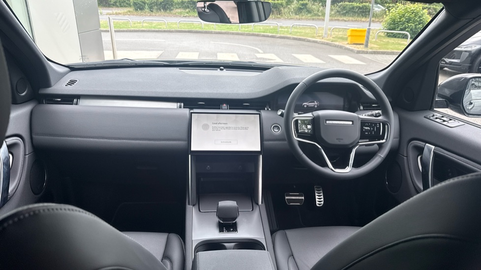 Land Rover Discovery Sport 2.0 D200 Dynamic SE 5dr Auto [5 Seat] Diesel Station Wagon - Image 9