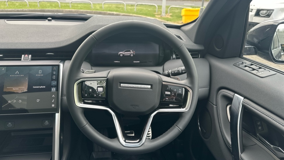 Land Rover Discovery Sport 2.0 D200 Dynamic SE 5dr Auto [5 Seat] Diesel Station Wagon - Image 15