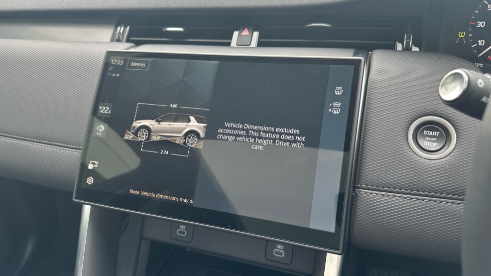 Land Rover Discovery Sport 2.0 D200 Dynamic SE 5dr Auto [5 Seat] Diesel Station Wagon - Image 24