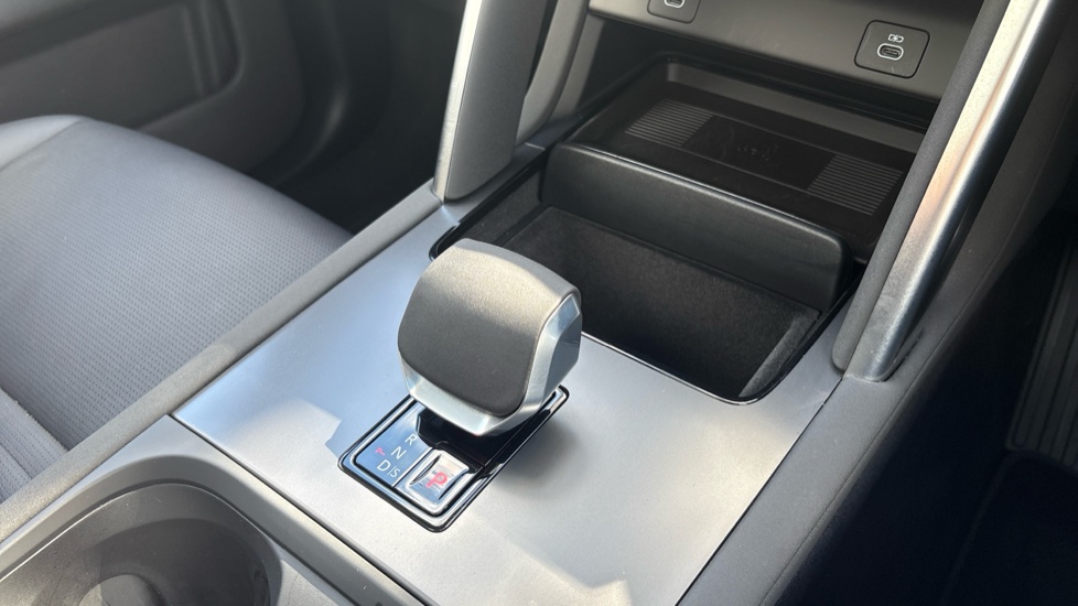 Land Rover Discovery Sport 2.0 D200 Landmark 5dr Auto [5 Seat] Diesel Station Wagon - Image 13
