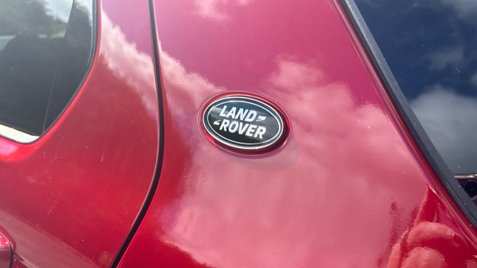 Land Rover Discovery Sport 2.0 D200 Landmark 5dr Auto [5 Seat] Diesel Station Wagon - Image 19