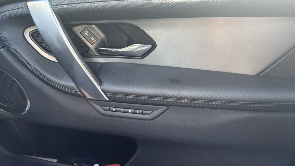 Land Rover Discovery Sport 2.0 D200 Landmark 5dr Auto [5 Seat] Diesel Station Wagon - Image 34
