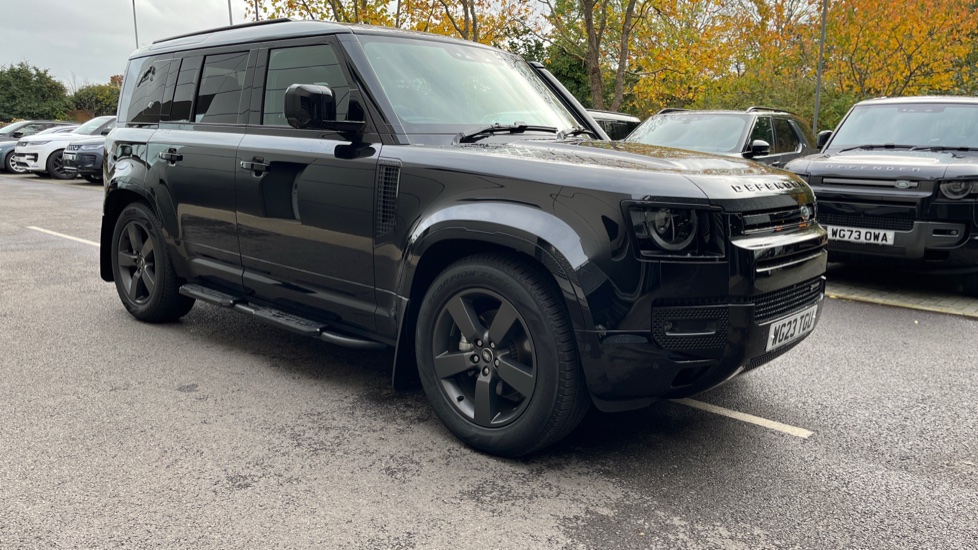 Land Rover Defender 3.0 D250 X-Dynamic S 110 5dr Auto Diesel Estate - Image 15