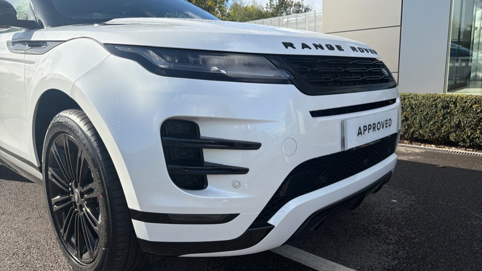 Land Rover Range Rover Evoque 2.0 D200 Dynamic HSE 5dr Auto Diesel Hatchback - Image 23