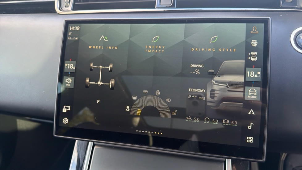 Land Rover Range Rover Evoque 2.0 D200 Dynamic HSE 5dr Auto Diesel Hatchback - Image 32