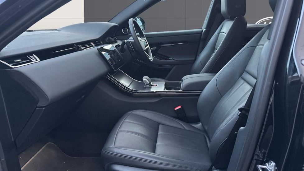 Land Rover Range Rover Evoque 2.0 D200 Edition 5dr Auto Diesel Hatchback - Image 3