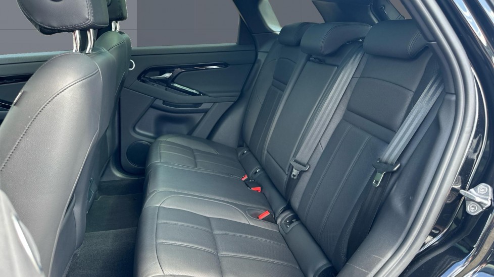 Land Rover Range Rover Evoque 2.0 D200 Edition 5dr Auto Diesel Hatchback - Image 4