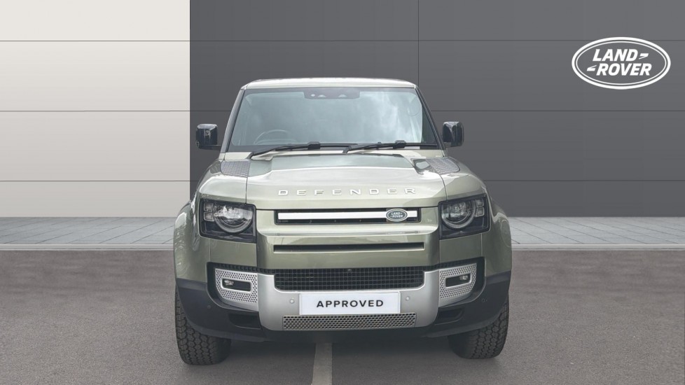 Land Rover Defender 90 Diesel 3.0 D250 Hard Top SE Auto - Image 7