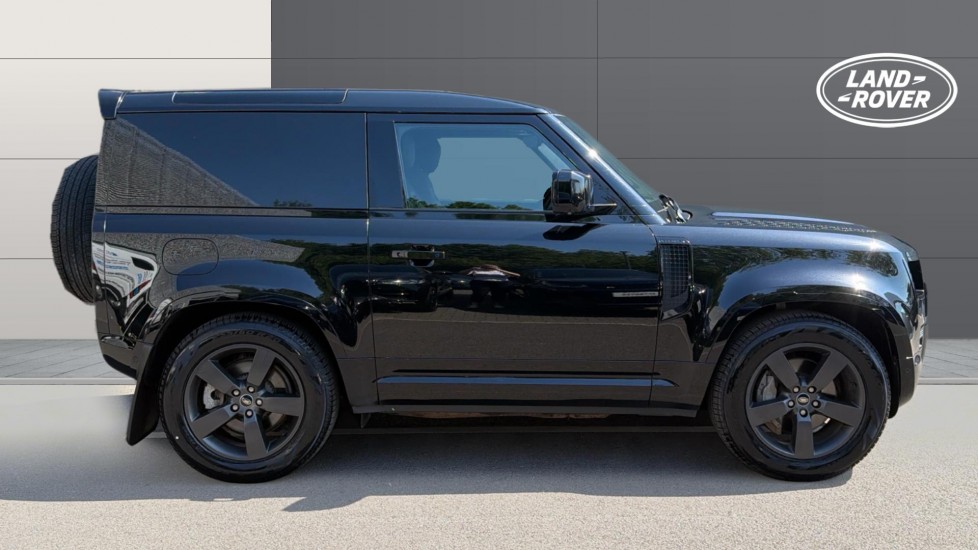 Land Rover Defender 90 Diesel 3.0 D300 Hard Top X-Dynamic HSE Auto - Image 5