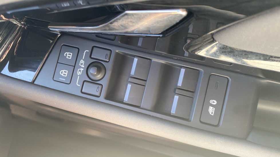 Land Rover Range Rover Evoque 2.0 D200 S 5dr Auto Diesel Hatchback - Image 22