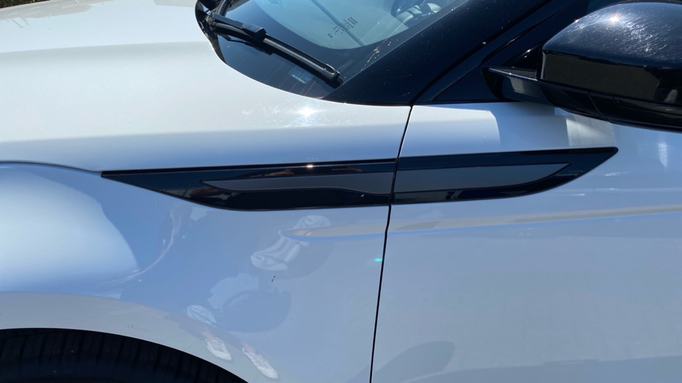 Land Rover Range Rover Evoque 2.0 D200 S 5dr Auto Diesel Hatchback - Image 39