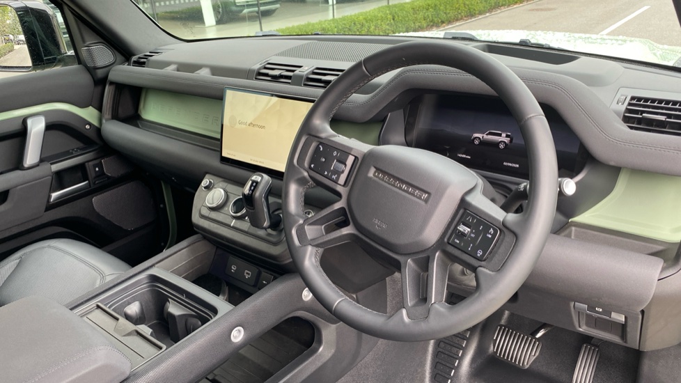 Land Rover Defender 3.0 D300 75th Limited Edition 110 5dr Auto Diesel Estate - Image 15
