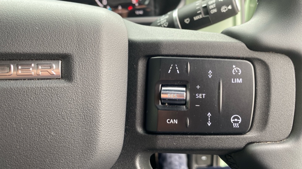 Land Rover Defender 3.0 D300 75th Limited Edition 110 5dr Auto Diesel Estate - Image 29