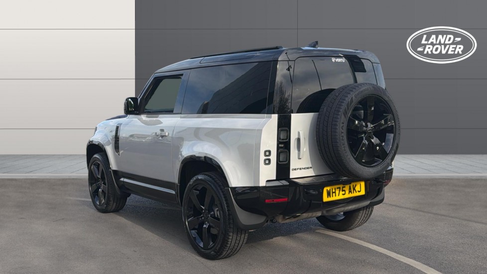 Land Rover Defender 3.0 D350 X-Dynamic HSE 90 3dr Auto Diesel Estate - Image 2