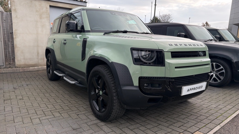 Land Rover Defender 3.0 D300 75th Limited Edition 110 5dr Auto Diesel Estate - Image 62
