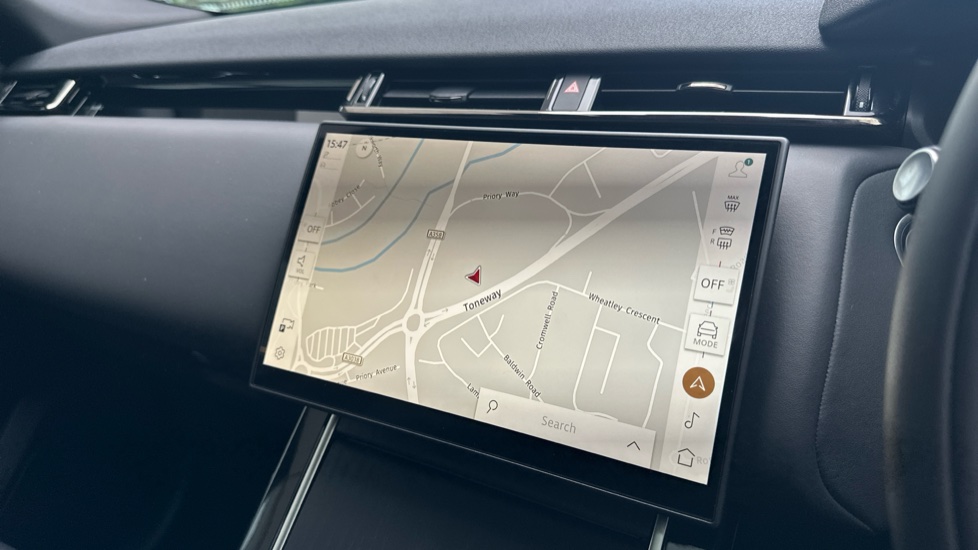 Land Rover Range Rover Velar 2.0 P250 Dynamic HSE 5dr Auto Petrol Estate - Image 11