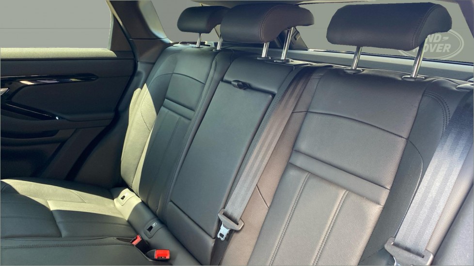 Land Rover Range Rover Evoque 2.0 D200 Dynamic SE 5dr Auto Diesel Hatchback - Image 4