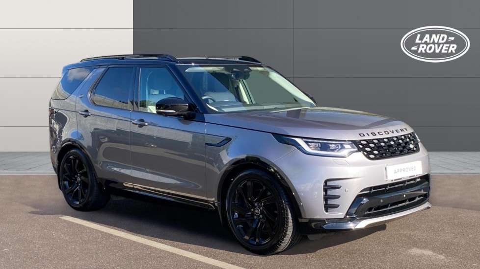 Land Rover Discovery 3.0 D350 Dynamic SE 5dr Auto Diesel Station Wagon - Image 1