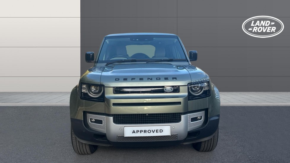 Land Rover Defender 2.0 D240 First Edition 110 5dr Auto Diesel Estate - Image 7