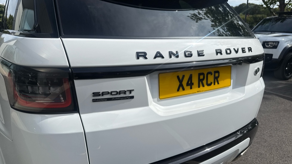 Land Rover Range Rover Sport 2.0 P400e Autobiography Dynamic 5dr Auto Estate - Image 19