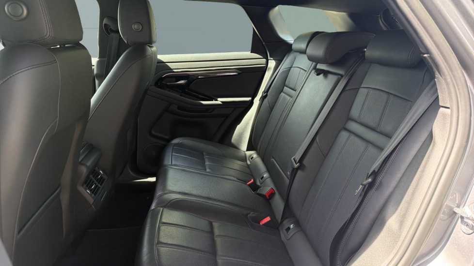 Land Rover Range Rover Evoque 2.0 D200 R-Dynamic S 5dr Auto Diesel Hatchback - Image 4