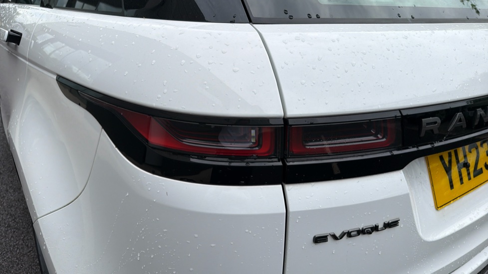 Land Rover Range Rover Evoque 2.0 P200 R-Dynamic S 5dr Auto Petrol Hatchback - Image 19