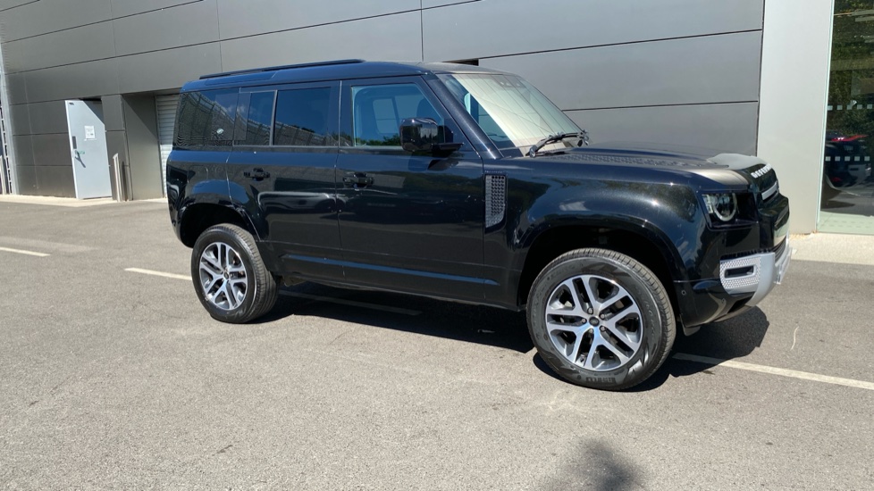 Land Rover Defender 3.0 D250 XS Edition 110 5dr Auto Diesel Estate - Image 59