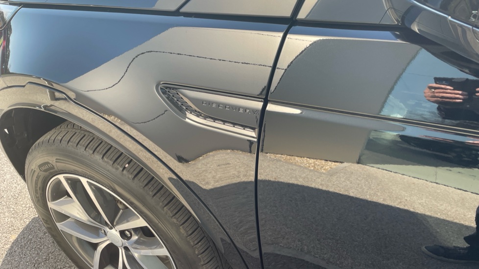 Land Rover Discovery Sport 2.0 D200 Dynamic SE 5dr Auto [5 Seat] Diesel Station Wagon - Image 20