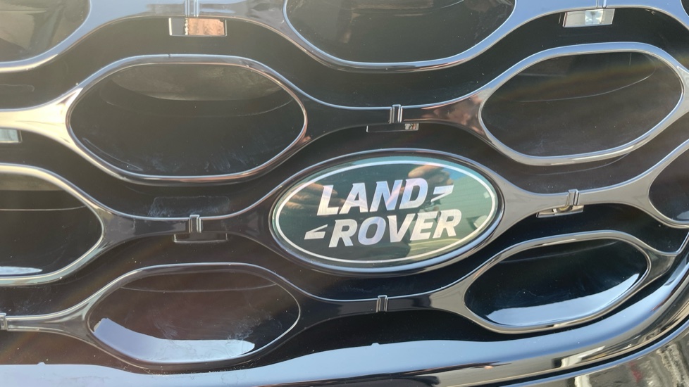 Land Rover Discovery Sport 2.0 D200 Dynamic SE 5dr Auto [5 Seat] Diesel Station Wagon - Image 25