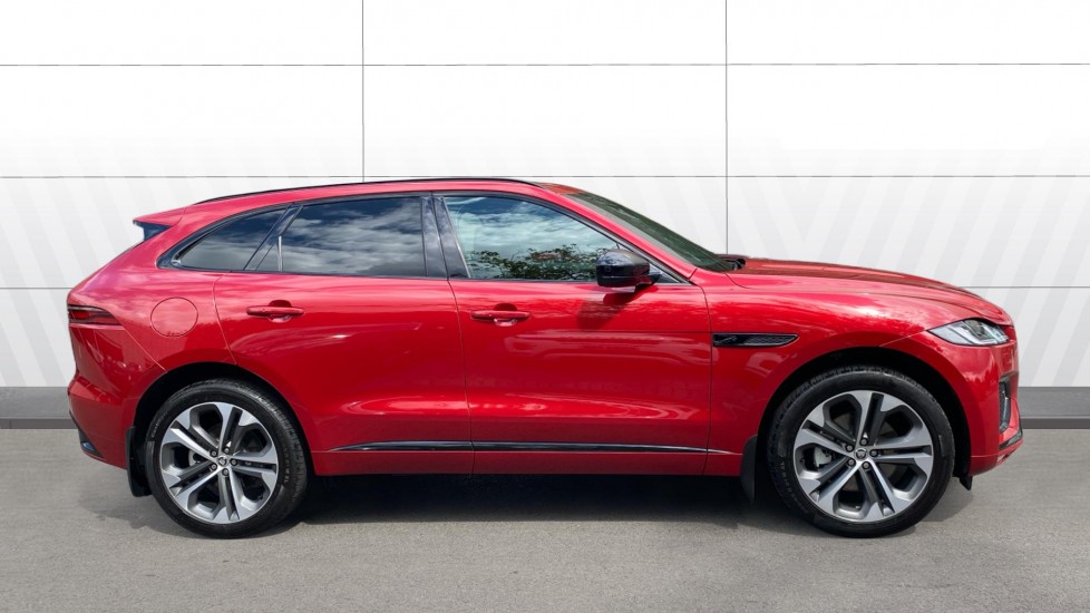 Jaguar F-Pace 2.0 D200 R-Dynamic HSE Black 5dr Auto AWD Diesel Estate - Image 5