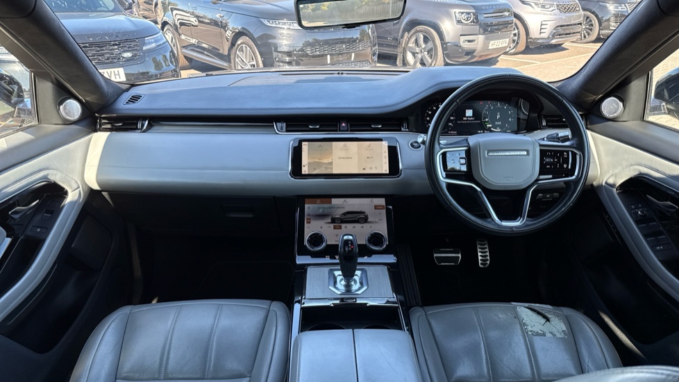 Land Rover Range Rover Evoque 1.5 P300e Autobiography 5dr Auto Hatchback - Image 9