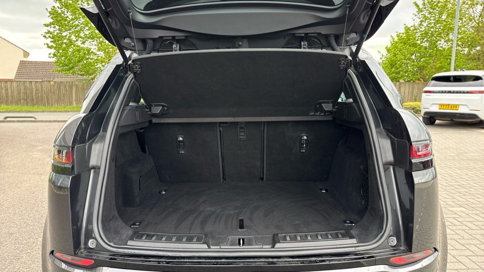 Land Rover Range Rover Evoque 1.5 P300e R-Dynamic S 5dr Auto Hatchback - Image 10