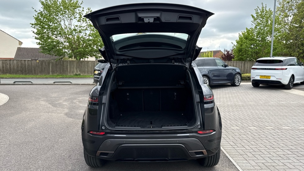 Land Rover Range Rover Evoque 1.5 P300e R-Dynamic S 5dr Auto Hatchback - Image 27