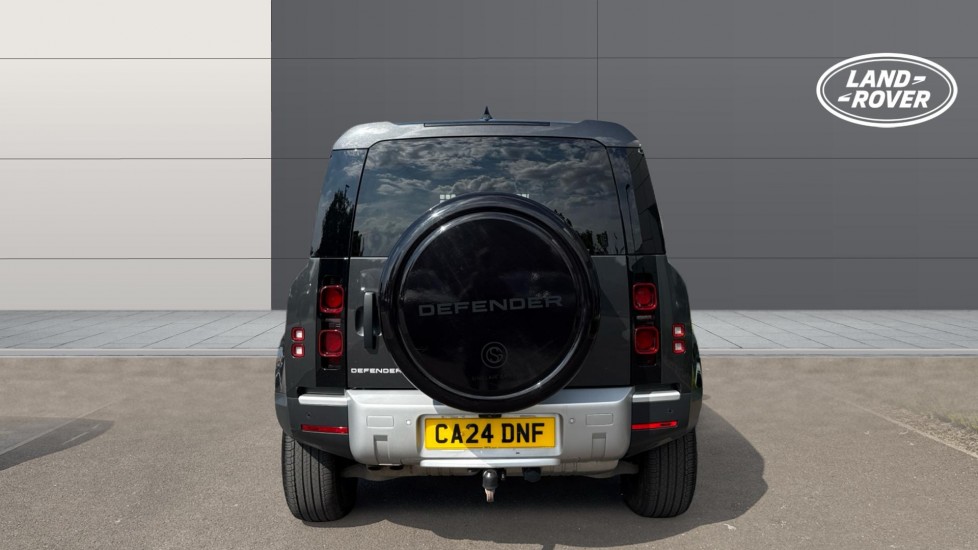 Land Rover Defender 90 Diesel 3.0 D250 Hard Top Auto - Image 6