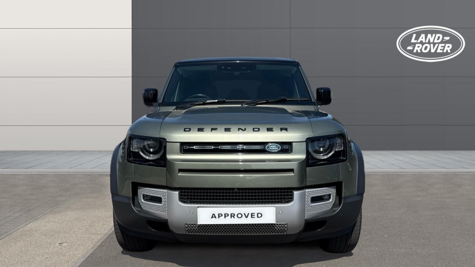 Land Rover Defender 2.0 D240 First Edition 110 5dr Auto Diesel Estate - Image 7