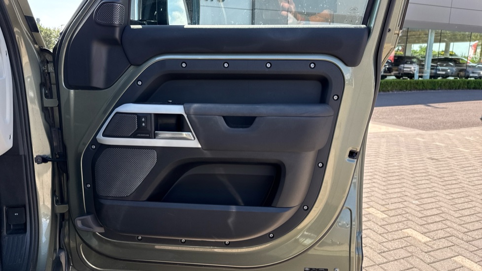 Land Rover Defender 2.0 D240 First Edition 110 5dr Auto Diesel Estate - Image 29