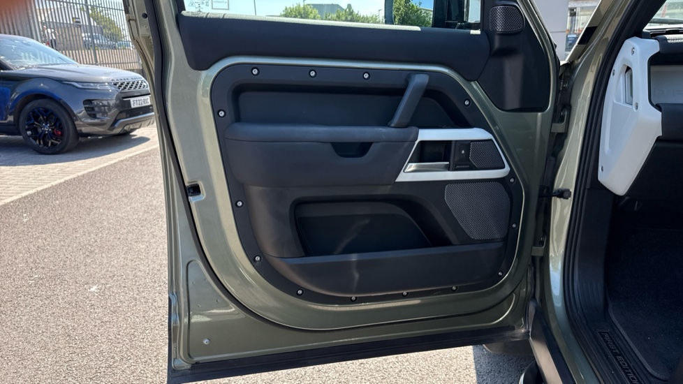 Land Rover Defender 2.0 D240 First Edition 110 5dr Auto Diesel Estate - Image 44