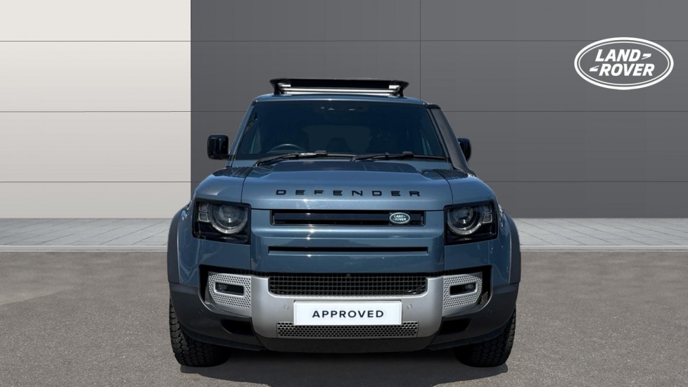 Land Rover Defender 3.0 D250 HSE 110 5dr Auto Diesel Estate - Image 7