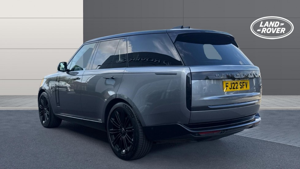 Land Rover Range Rover 3.0 D350 Autobiography 4dr Auto Diesel Estate - Image 2