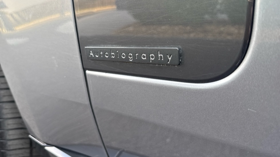 Land Rover Range Rover 3.0 D350 Autobiography 4dr Auto Diesel Estate - Image 41